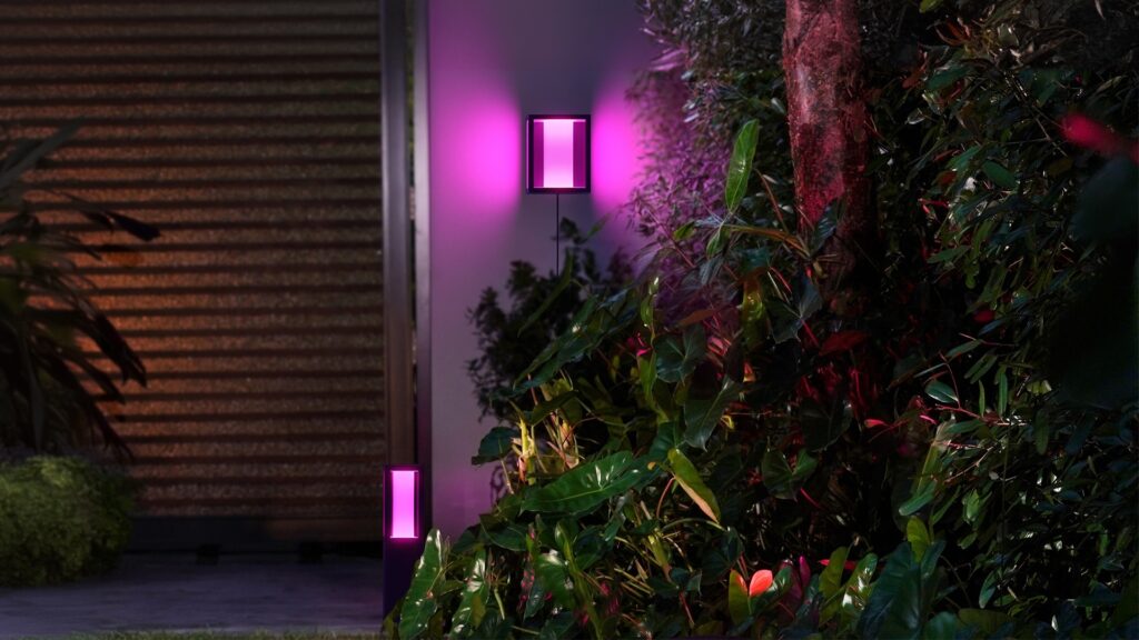 Philips Hue Outdoor Wandleuchte